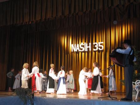 Počastitev 35-letnice delovanja Folklorne skupine KUD Razkrižje in predstavitev novih folklornih kostumov 7